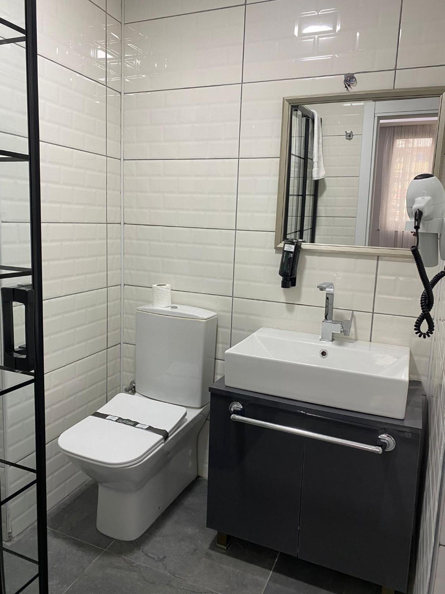 Comfort Center Suit Hotel Edirne Exteriör bild